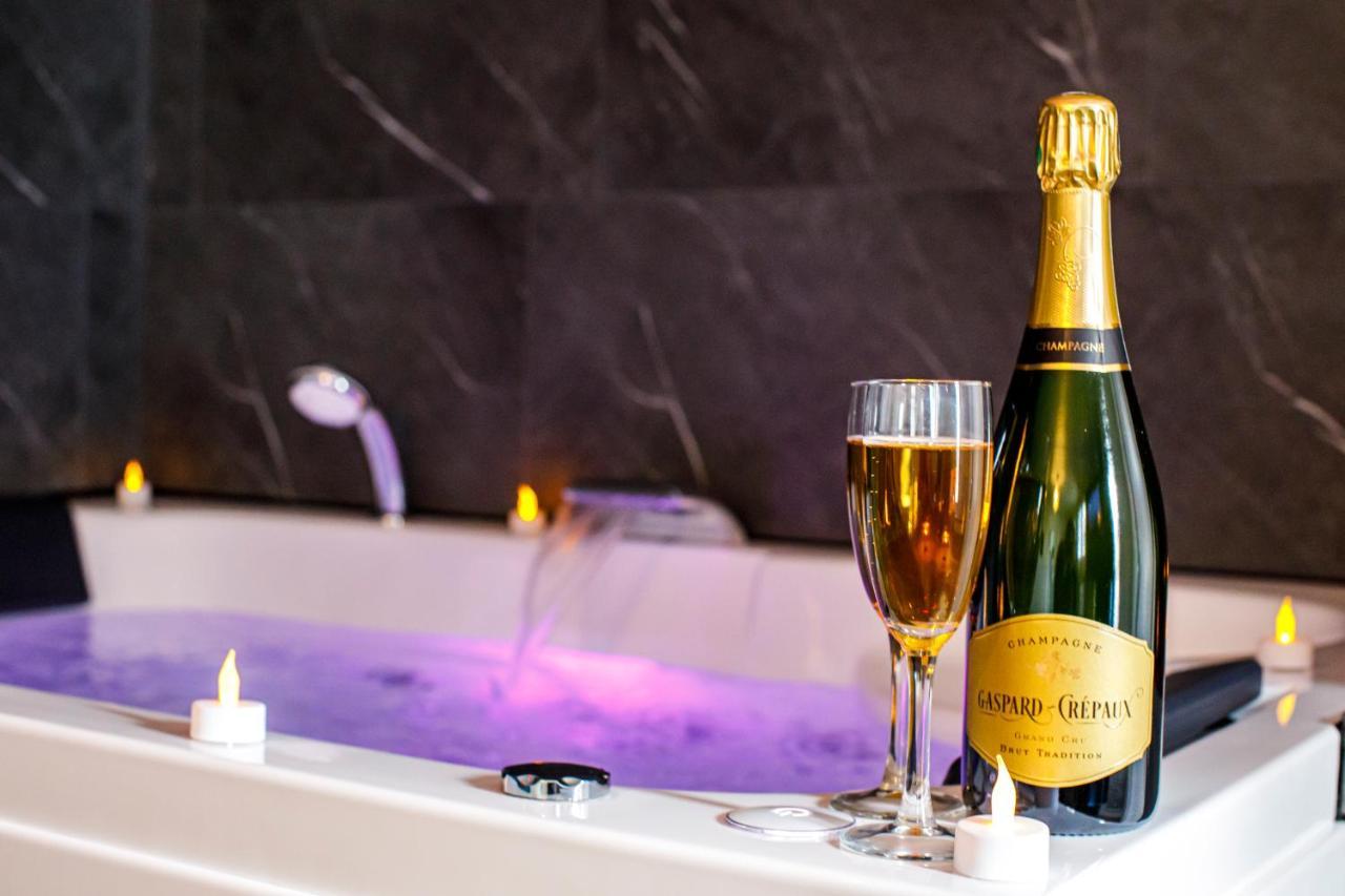 Spa & Detente - Suite Privee - Tours - Netflix Экстерьер фото